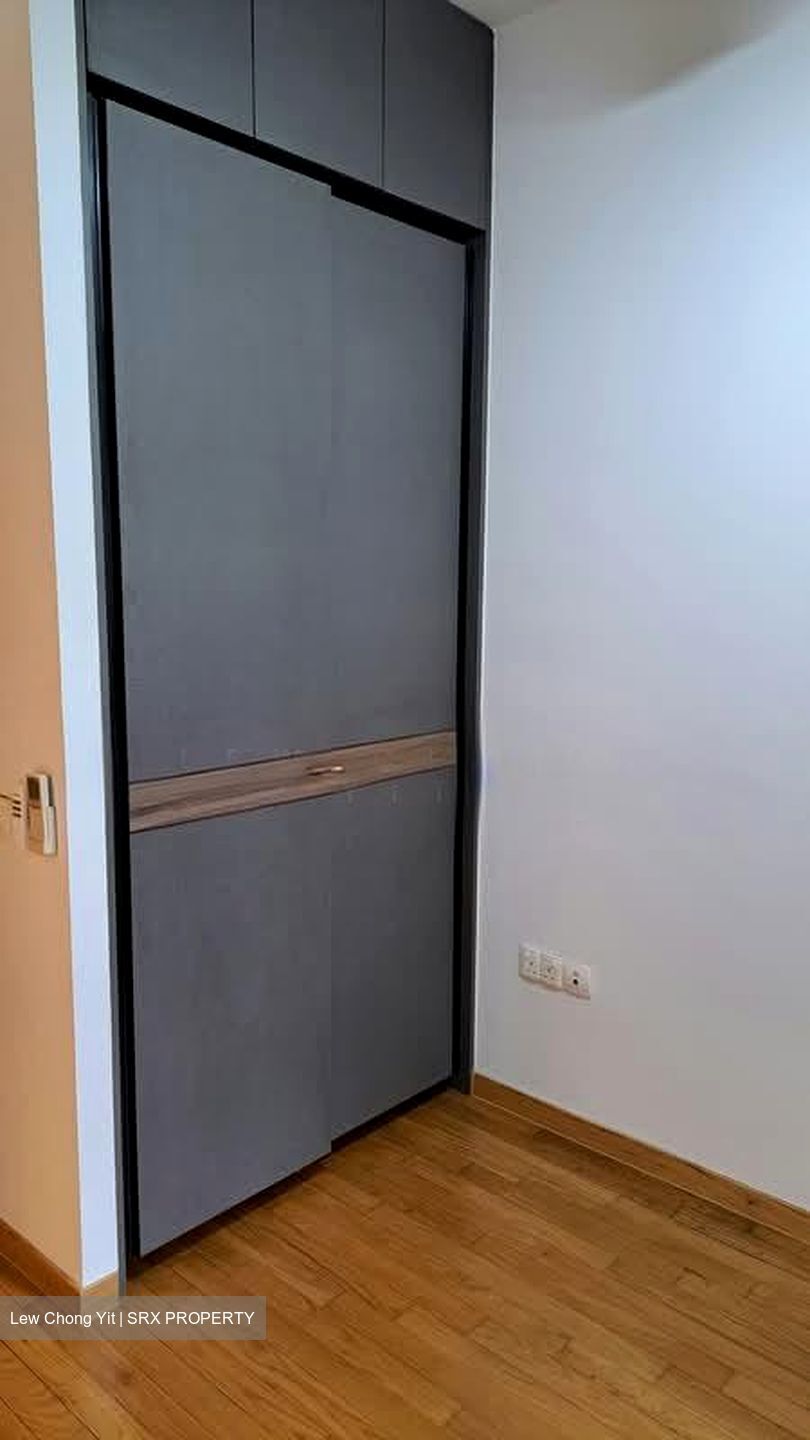 The Tre Ver (D13), Condominium #566672251